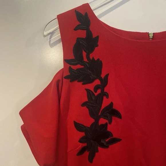 NWT Neiman Marcus Red Cold Shoulder Shift Dress Womens Size 16 (890) - Picture 3 of 7